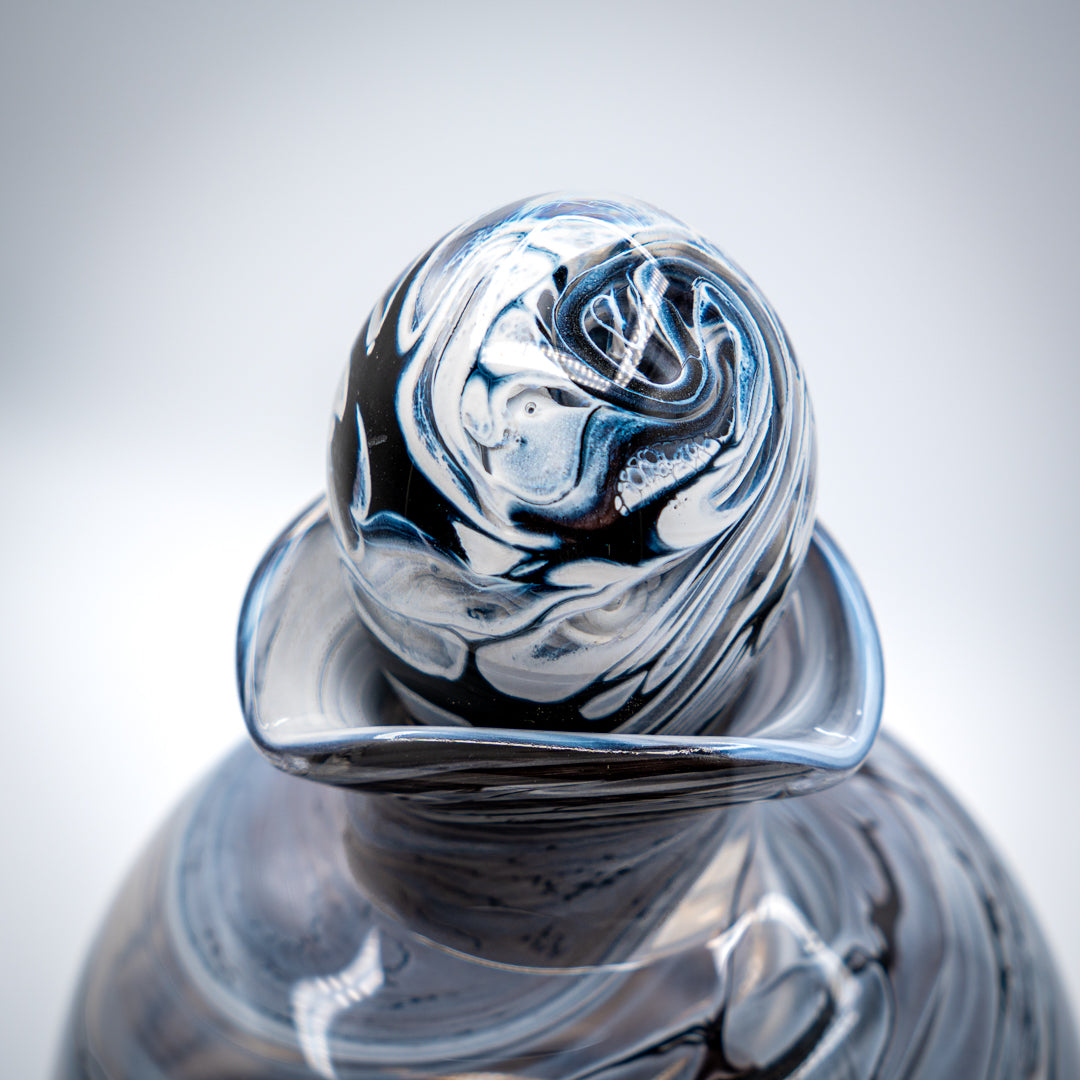 Glass Urn - Marbled