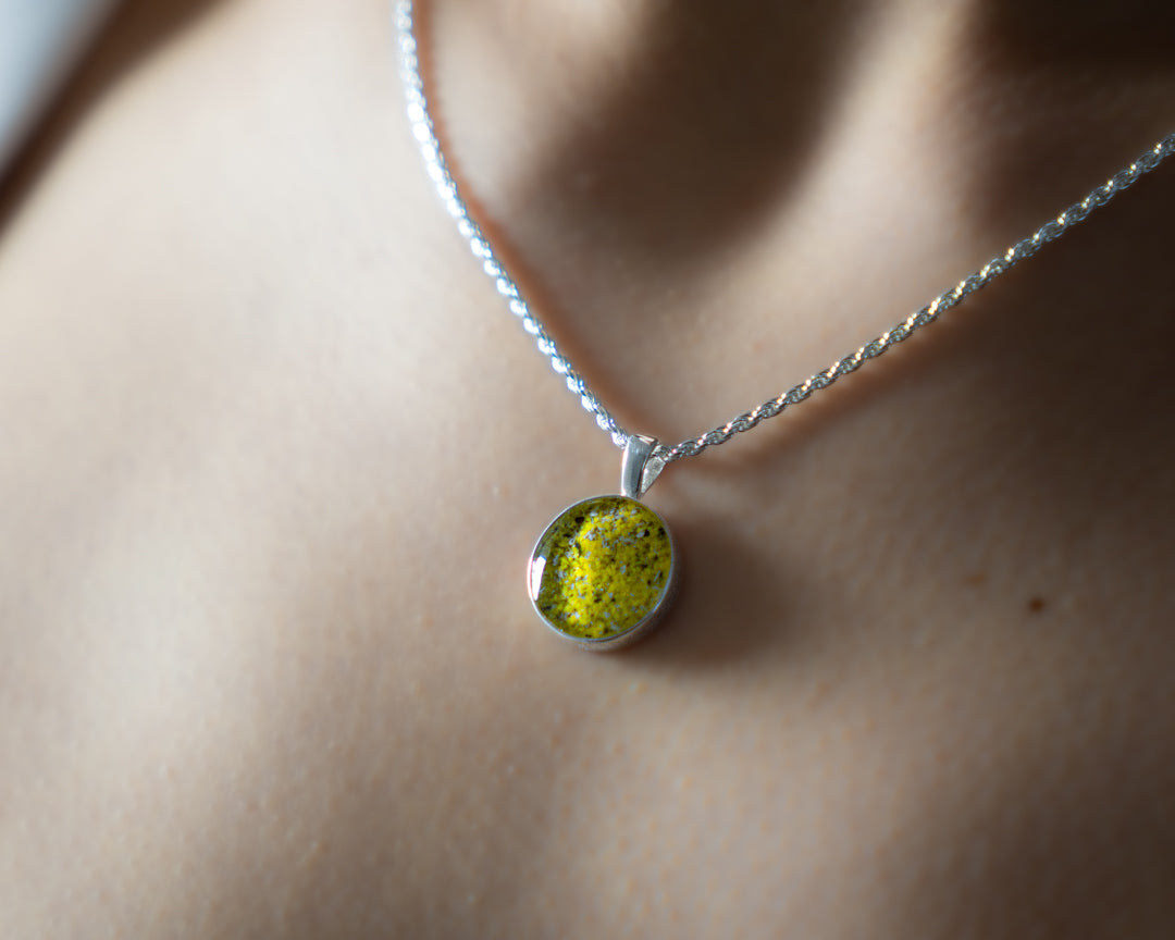 Ashes Round Pendant - Canary Yellow