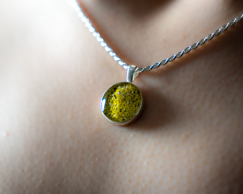 Ashes Round Pendant - Canary Yellow
