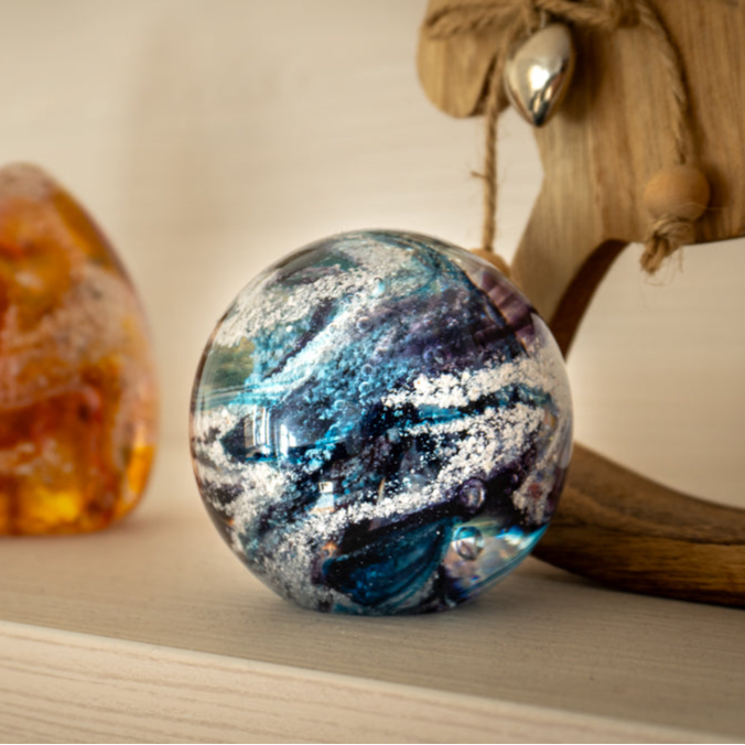 Ashes to glass mini round paperweight