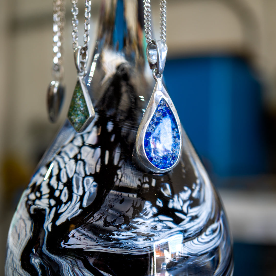 Marbled Necklace Stand