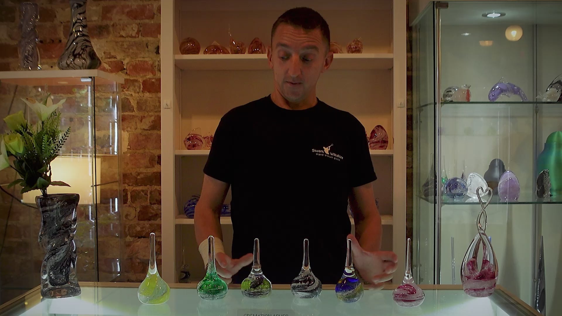 Ashes to glass ring stand